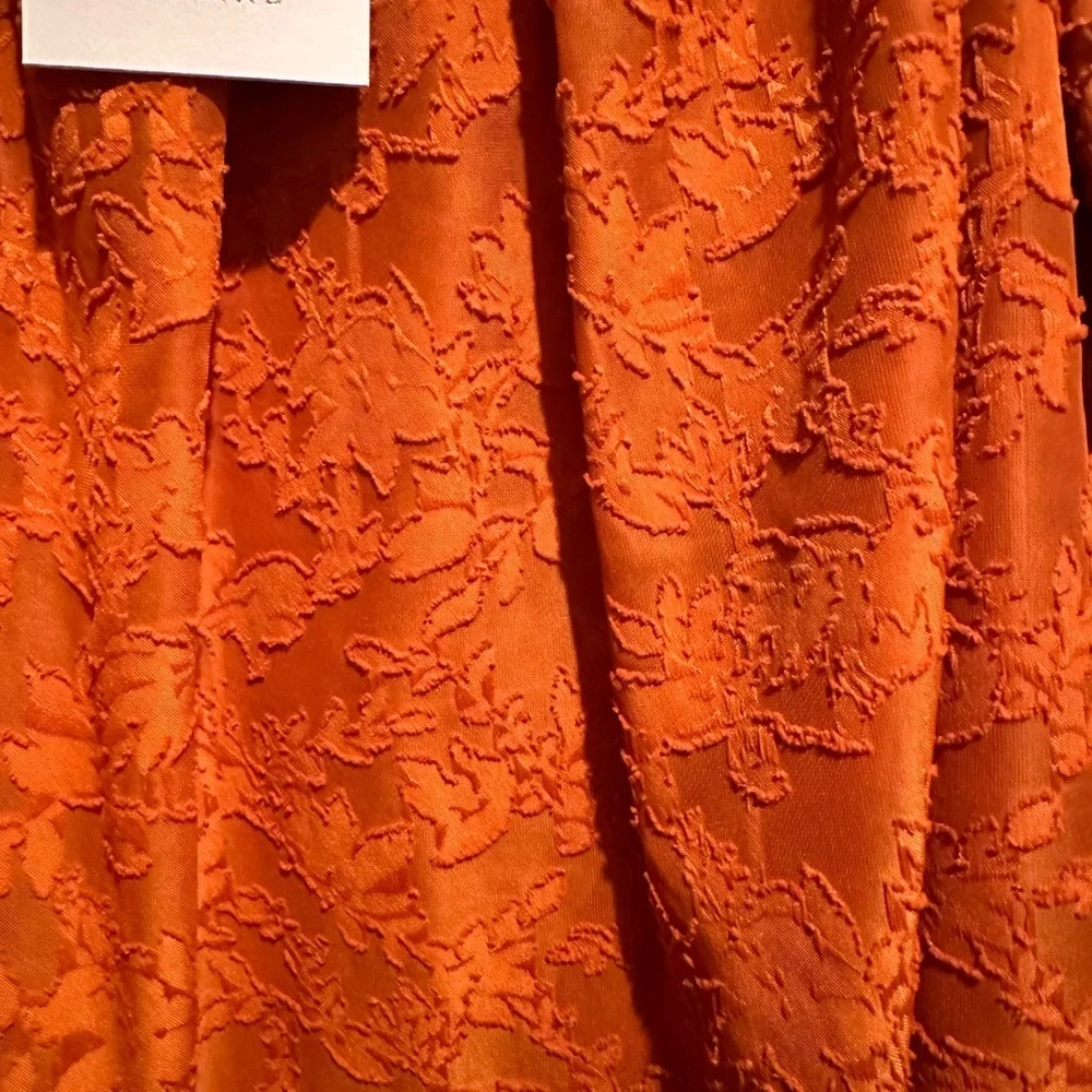NWT LC Lauren Conrad Burnt Orange Floral Blouse Size Medium Boat Neck - Picture 4 of 15